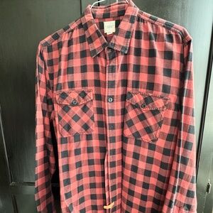 Lands End Long Sleeved Flannel Shirt – Button Down Collar / Red and Black Check